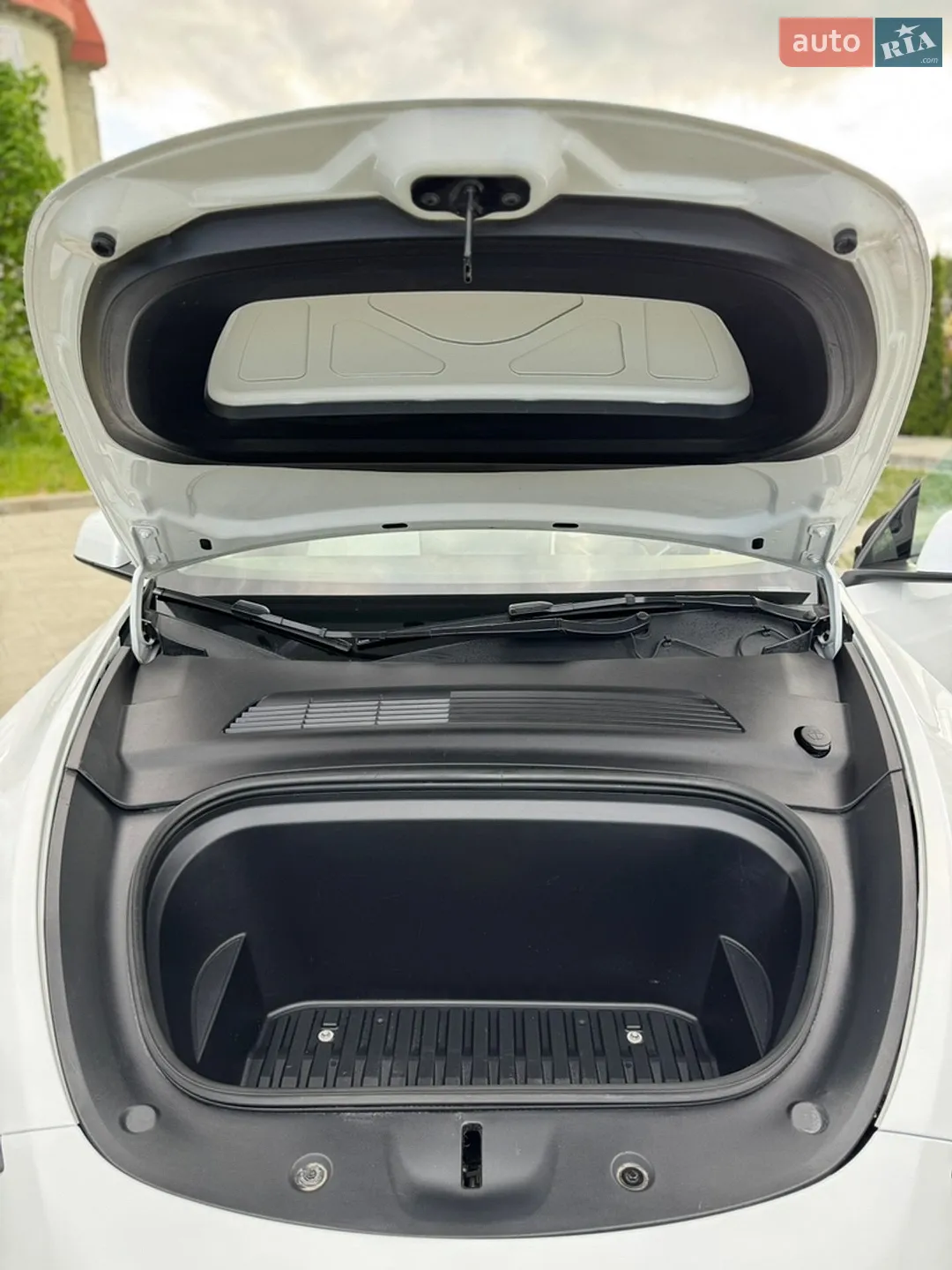 2022 Tesla Model Y - мініатюра 23