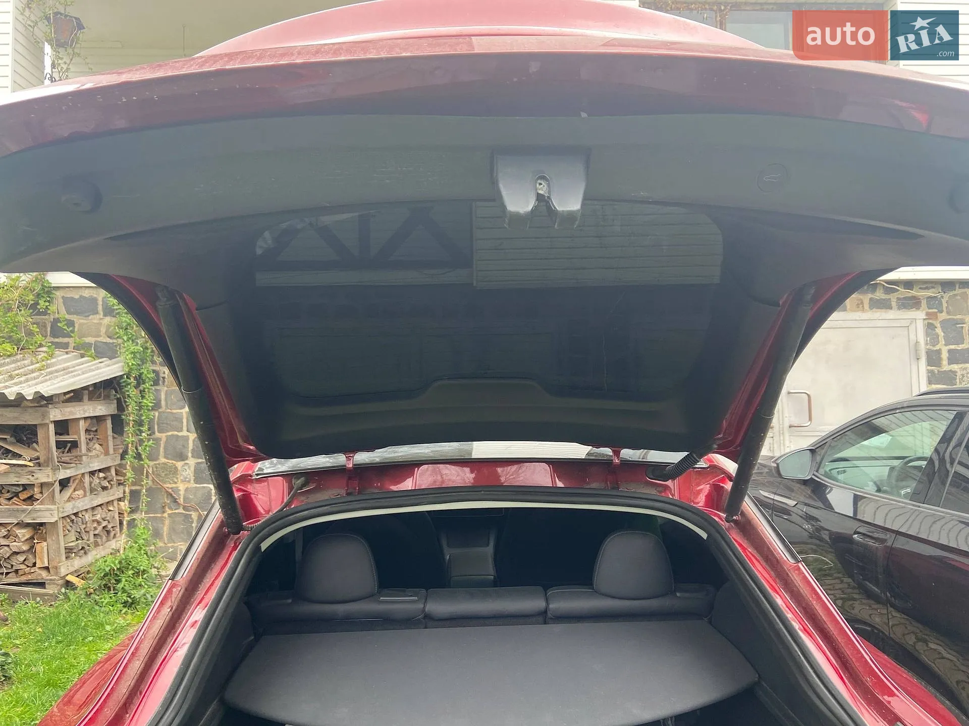 2024 Tesla Model Y - мініатюра 8