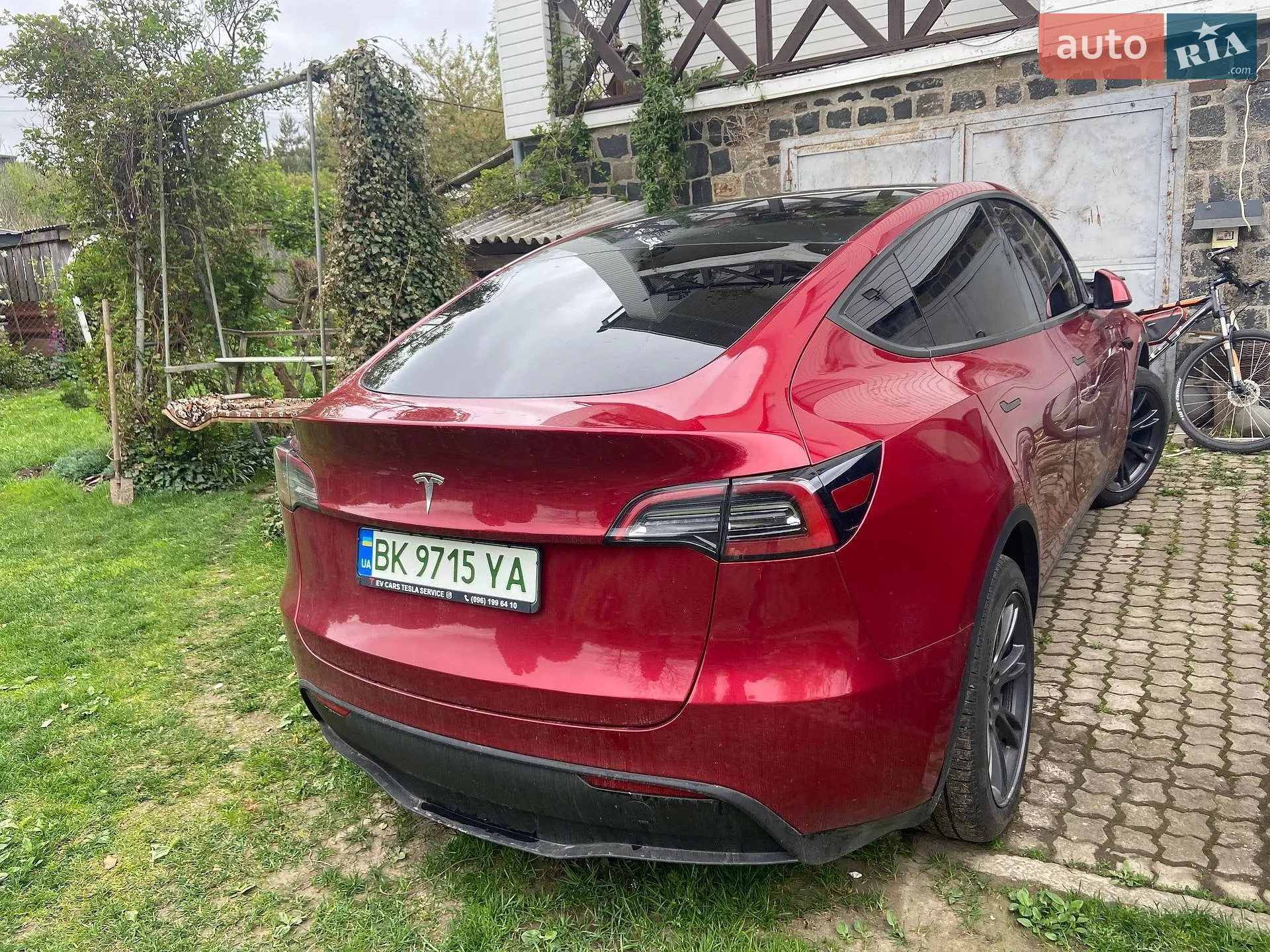 2024 Tesla Model Y - мініатюра 4