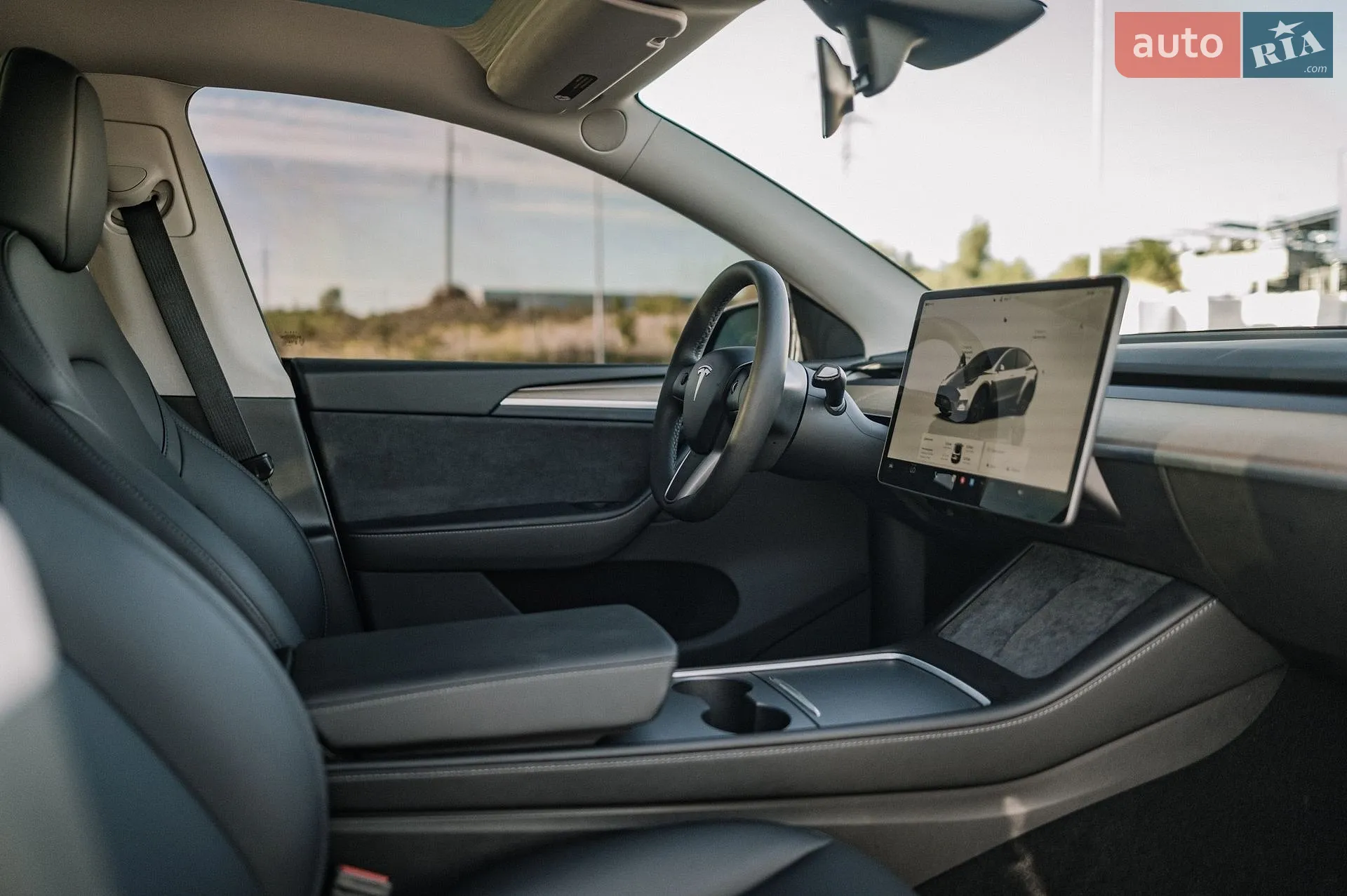 2024 Tesla Model Y - мініатюра 61