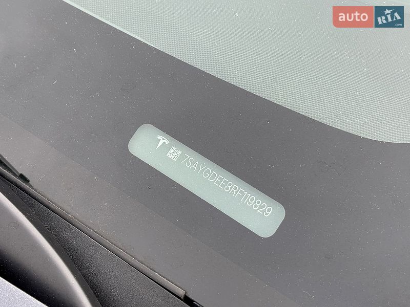 Позашляховик / Кросовер Tesla Model Y 2024 в Києві