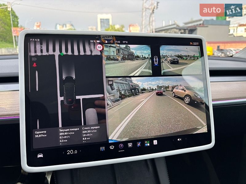 Позашляховик / Кросовер Tesla Model Y 2024 в Києві