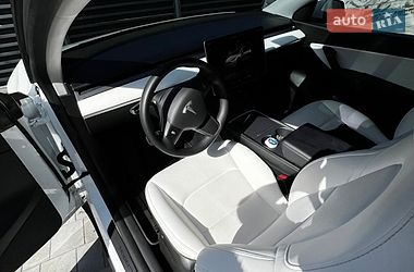 Внедорожник / Кроссовер Tesla Model Y 2022 в Житомире