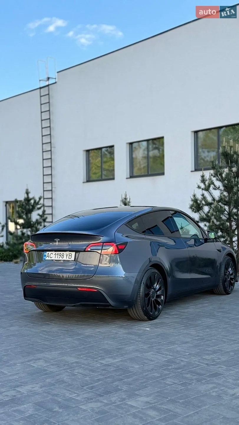 2022 Tesla Model Y - мініатюра 9