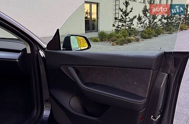 Внедорожник / Кроссовер Tesla Model Y 2022 в Луцке