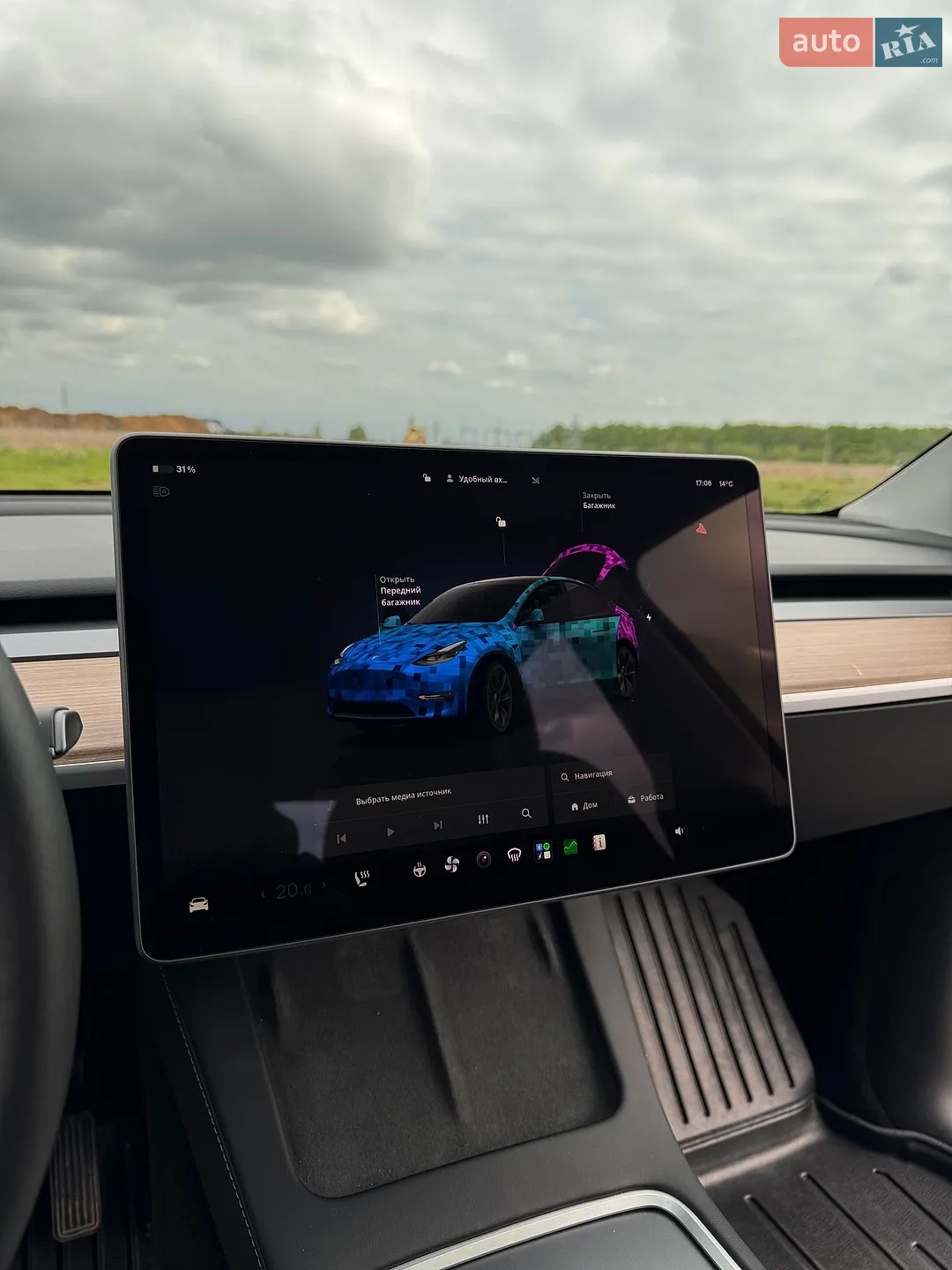 2024 Tesla Model Y - мініатюра 46