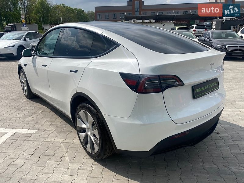 Внедорожник / Кроссовер Tesla Model Y 2023 в Киеве фото 4 Внедорожник / Кроссовер Tesla Model Y 2023 в Киеве