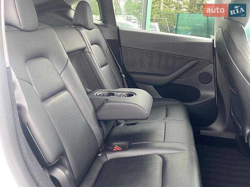 Внедорожник / Кроссовер Tesla Model Y 2023 в Киеве фото 16 Внедорожник / Кроссовер Tesla Model Y 2023 в Киеве