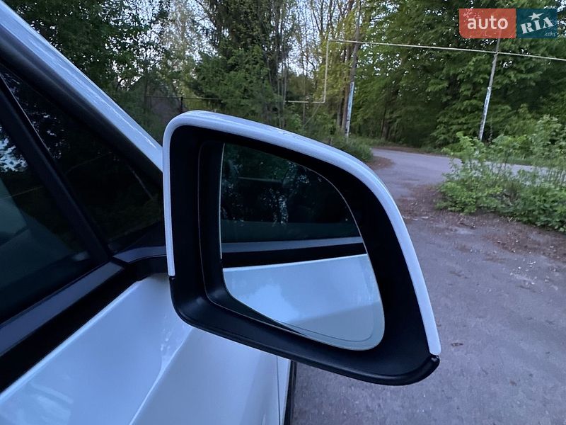 Внедорожник / Кроссовер Tesla Model Y 2022 в Виннице