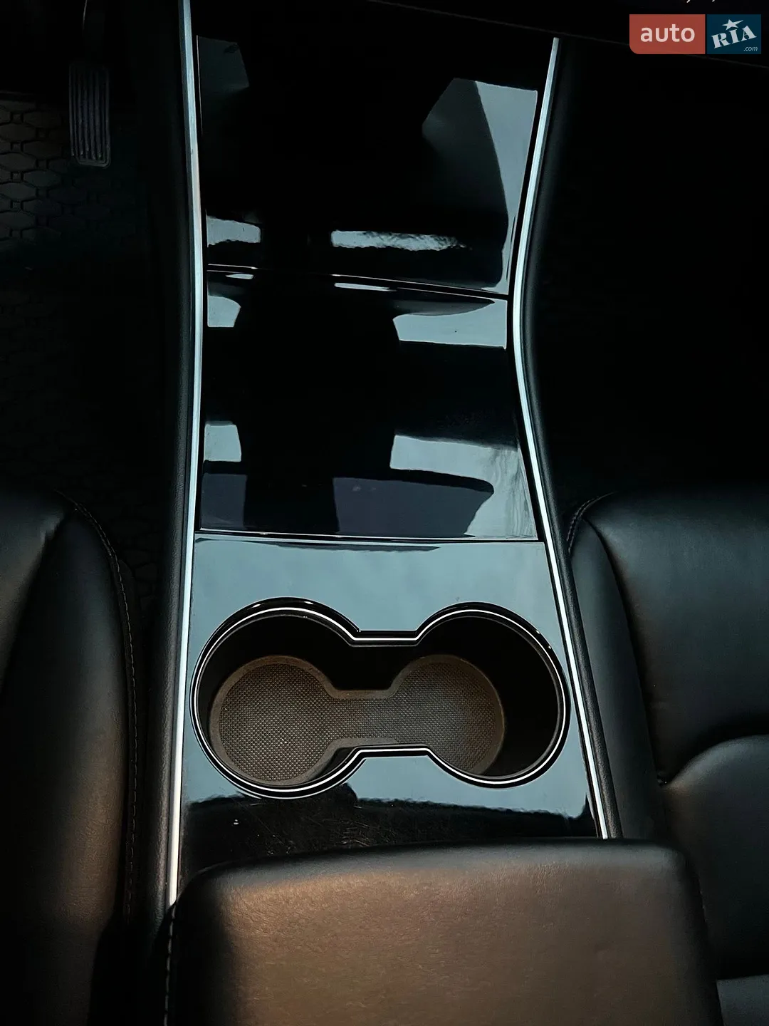 2020 Tesla Model Y - мініатюра 25