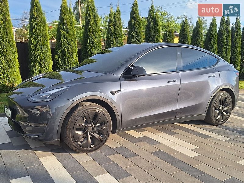 Внедорожник / Кроссовер Tesla Model Y 2023 в Долине фото Внедорожник / Кроссовер Tesla Model Y 2023 в Долине