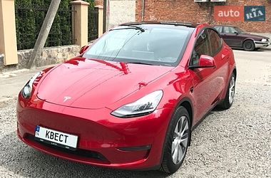 Внедорожник / Кроссовер Tesla Model Y 2023 в Львове