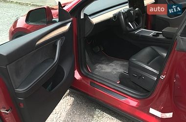 Внедорожник / Кроссовер Tesla Model Y 2023 в Львове
