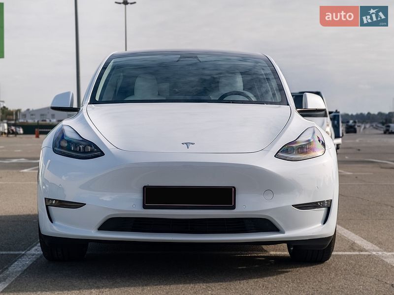 Позашляховик / Кросовер Tesla Model Y 2022 в Києві