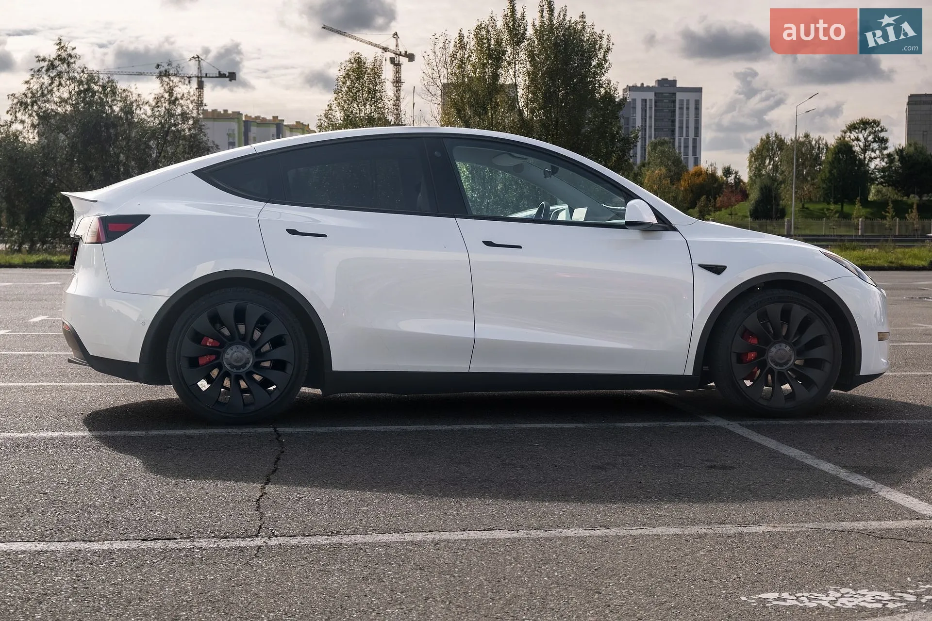 2022 Tesla Model Y - мініатюра 9
