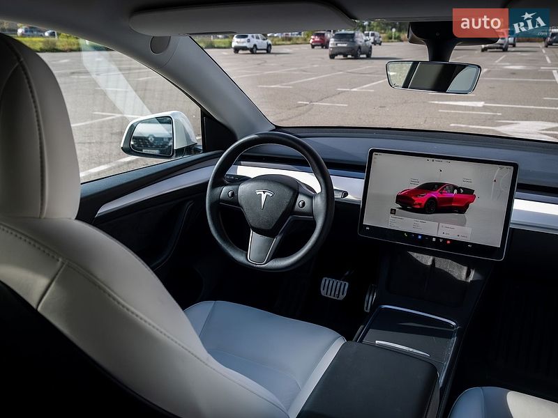 Позашляховик / Кросовер Tesla Model Y 2022 в Києві