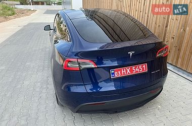 Внедорожник / Кроссовер Tesla Model Y 2023 в Львове