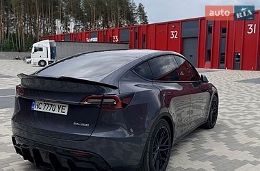 Позашляховик / Кросовер Tesla Model Y 2022 в Львові