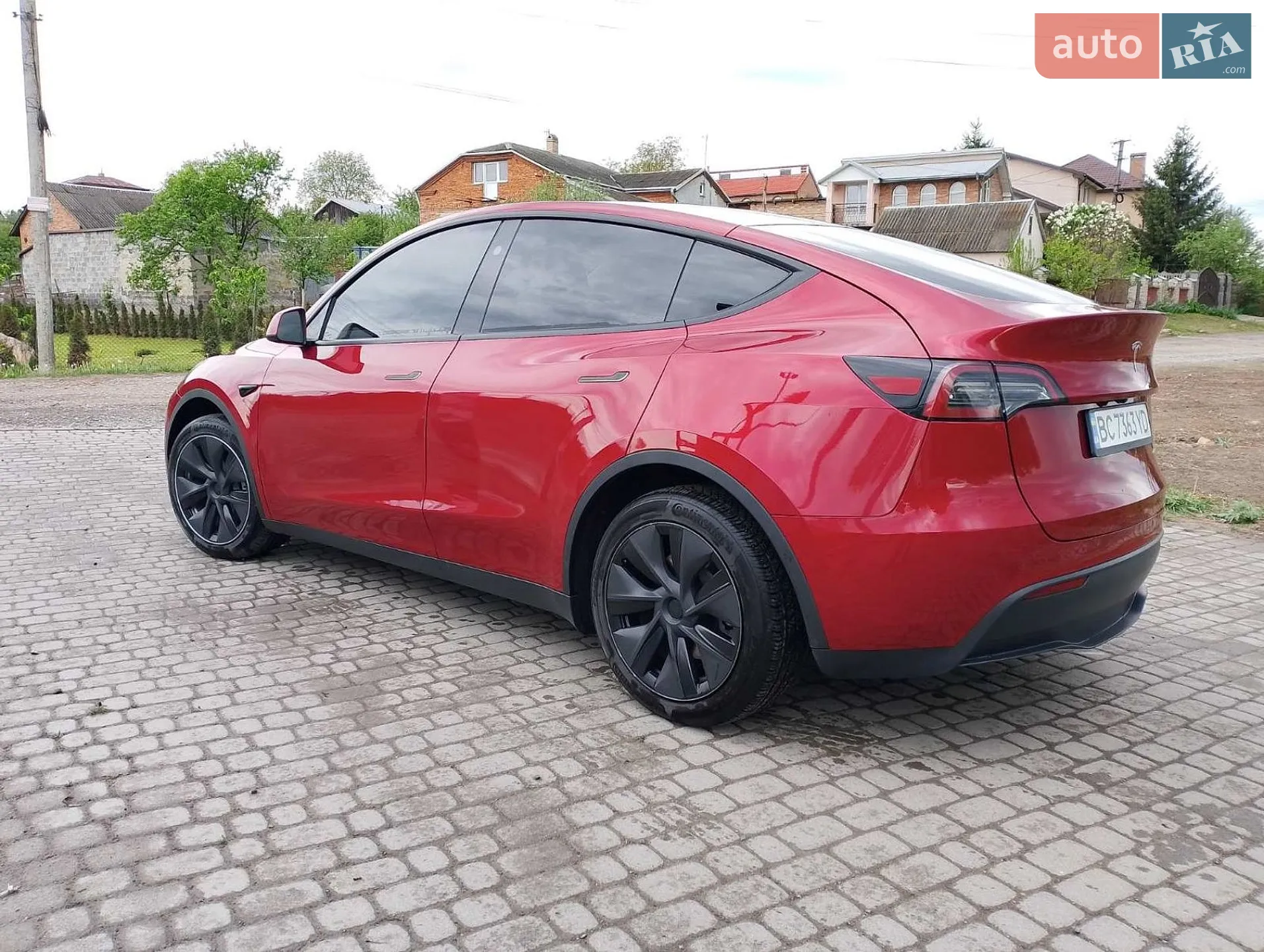 2024 Tesla Model Y - мініатюра 3