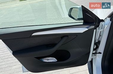 Позашляховик / Кросовер Tesla Model Y 2024 в Вінниці фото 28 Позашляховик / Кросовер Tesla Model Y 2024 в Вінниці