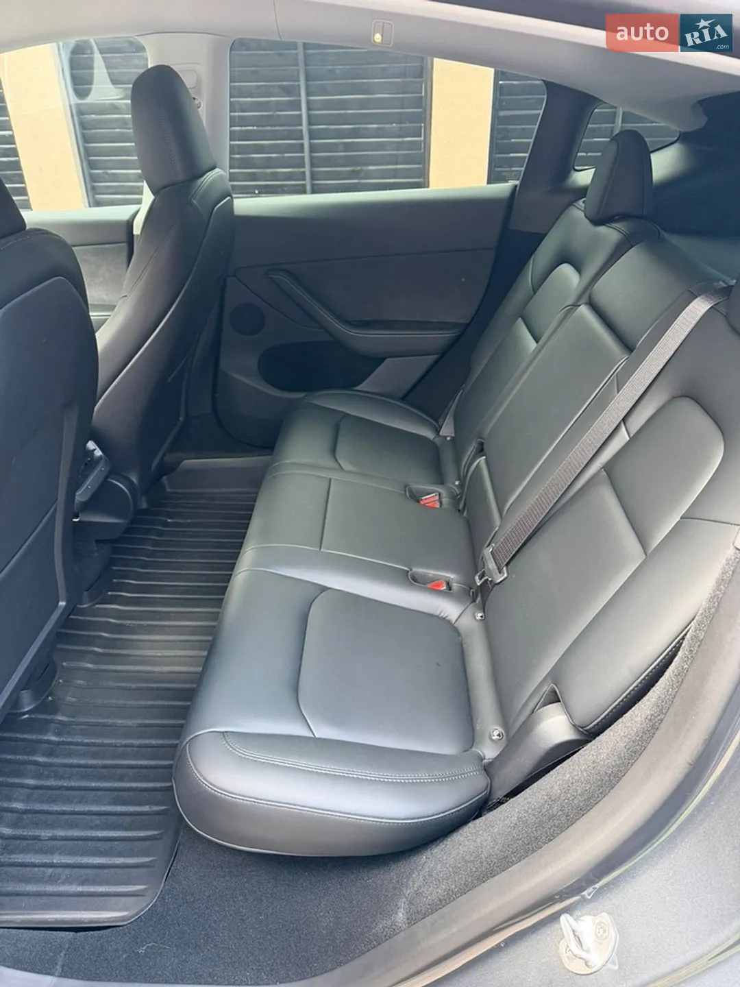 2023 Tesla Model Y - мініатюра 16