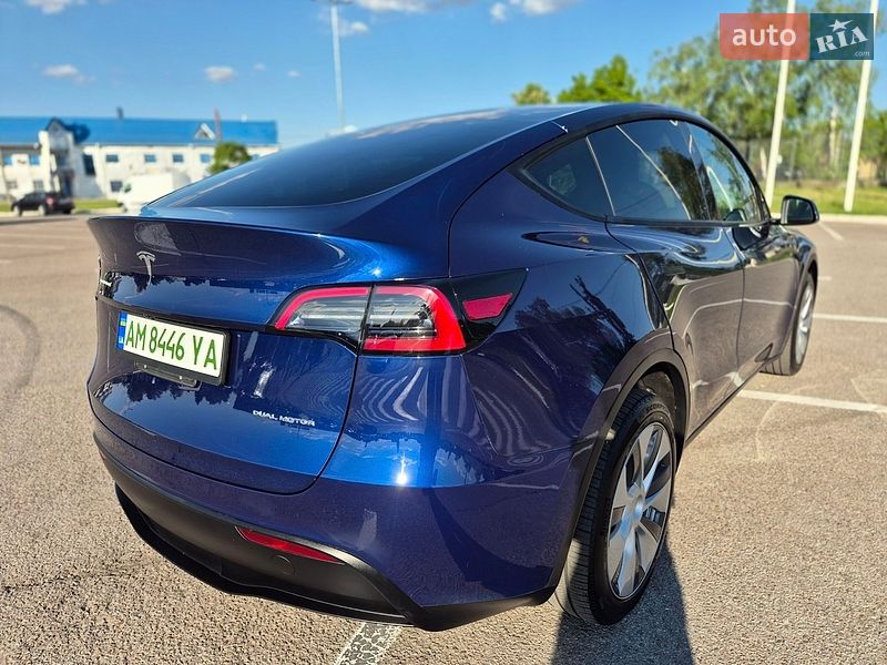 Позашляховик / Кросовер Tesla Model Y 2024 в Житомирі