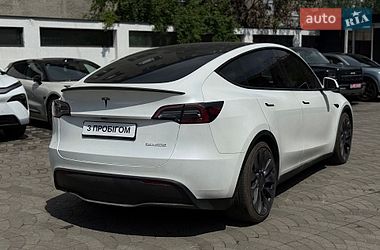 Позашляховик / Кросовер Tesla Model Y 2024 в Одесі