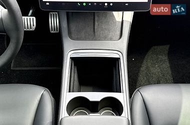 Позашляховик / Кросовер Tesla Model Y 2024 в Одесі