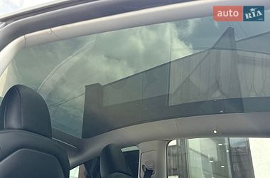 Позашляховик / Кросовер Tesla Model Y 2024 в Одесі