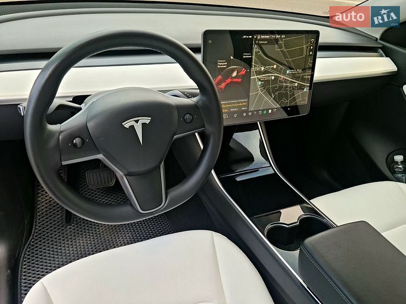 Позашляховик / Кросовер Tesla Model Y 2020 в Харкові