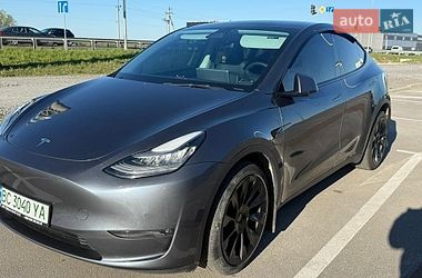 Внедорожник / Кроссовер Tesla Model Y 2021 в Львове