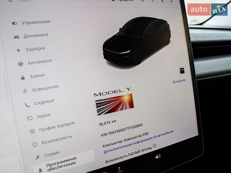 Внедорожник / Кроссовер Tesla Model Y 2025 в Львове