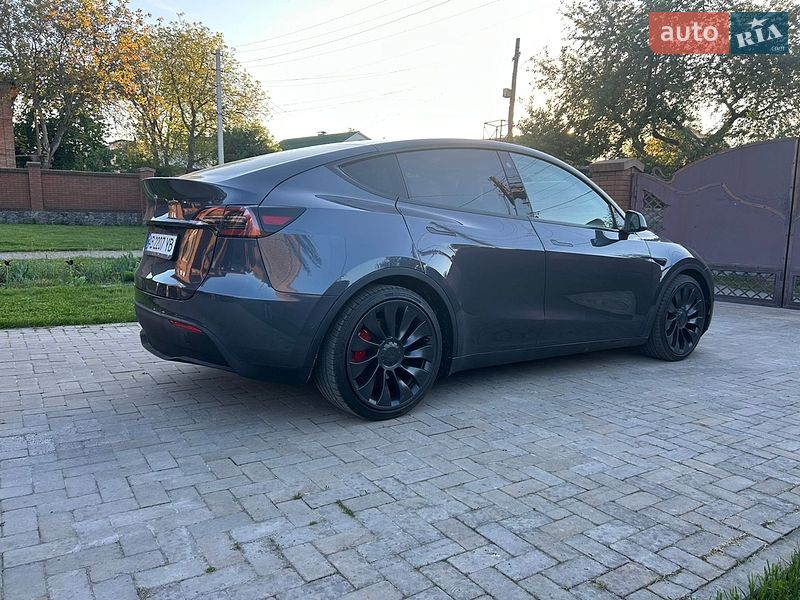 Внедорожник / Кроссовер Tesla Model Y 2022 в Виннице