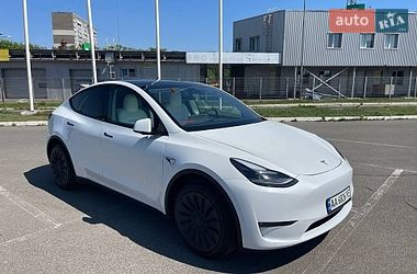Внедорожник / Кроссовер Tesla Model Y 2022 в Киеве