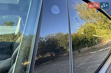 Позашляховик / Кросовер Tesla Model Y 2024 в Києві