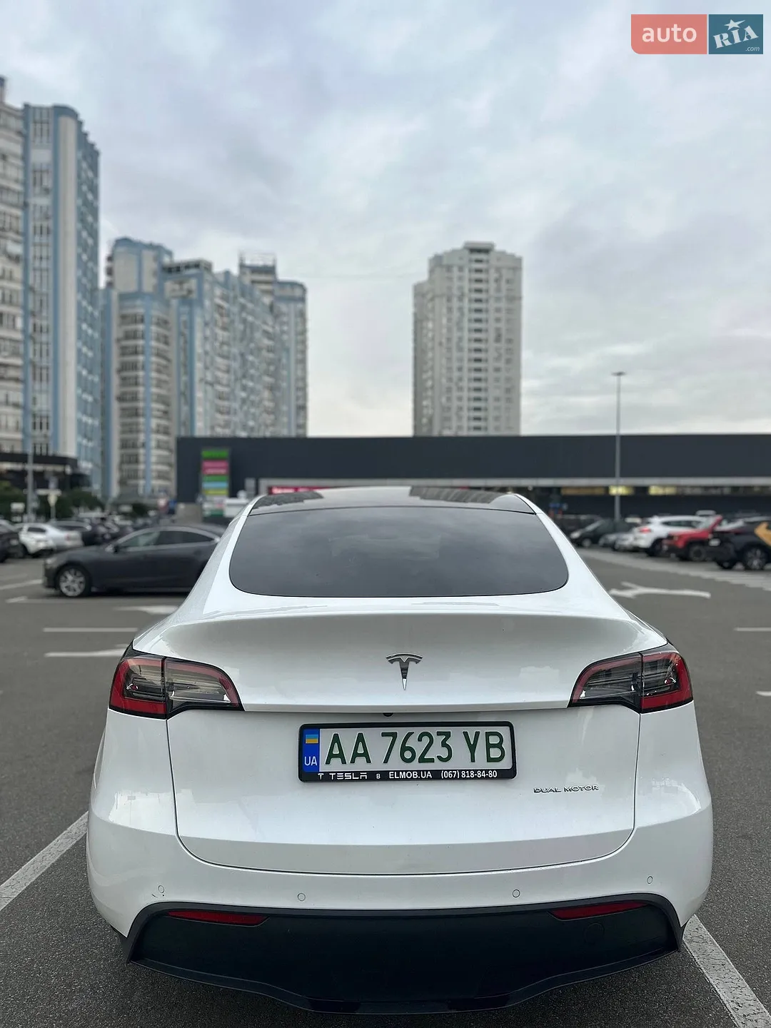 2021 Tesla Model Y - мініатюра 4