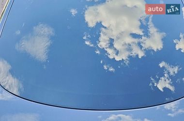 Внедорожник / Кроссовер Tesla Model Y 2021 в Ровно