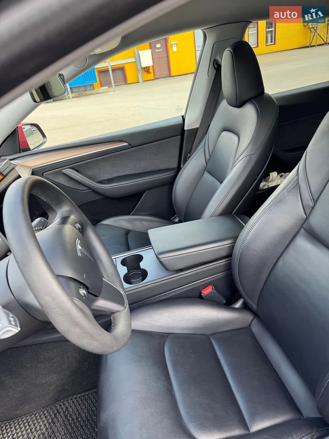 2023 Tesla Model Y - мініатюра 4