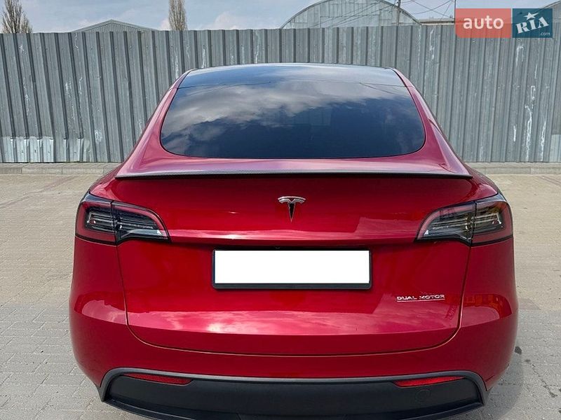 Внедорожник / Кроссовер Tesla Model Y 2023 в Хмельницком