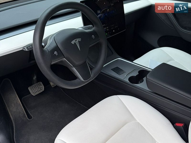 Внедорожник / Кроссовер Tesla Model Y 2024 в Харькове фото 7 Внедорожник / Кроссовер Tesla Model Y 2024 в Харькове