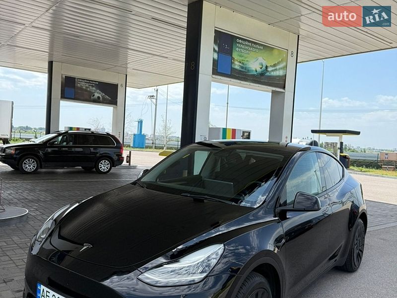 Внедорожник / Кроссовер Tesla Model Y 2023 в Днепре фото 7 Внедорожник / Кроссовер Tesla Model Y 2023 в Днепре
