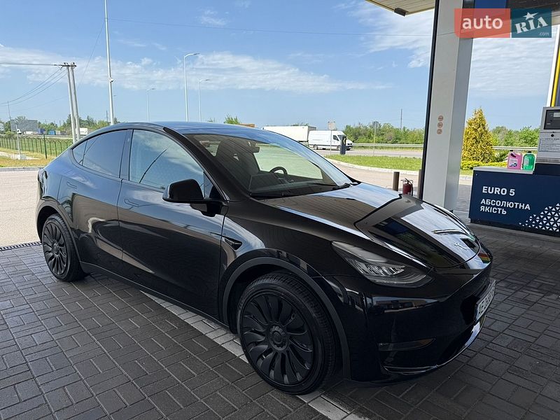 Внедорожник / Кроссовер Tesla Model Y 2023 в Днепре фото 22 Внедорожник / Кроссовер Tesla Model Y 2023 в Днепре