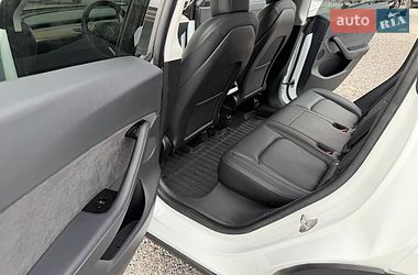 Позашляховик / Кросовер Tesla Model Y 2020 в Києві