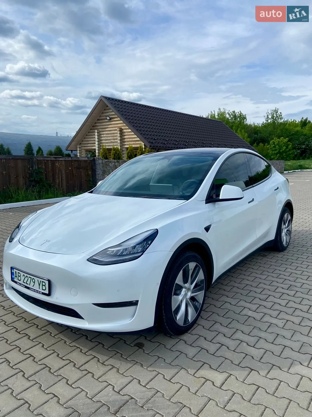 2022 Tesla Model Y - мініатюра 5