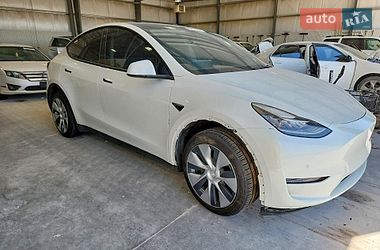 Внедорожник / Кроссовер Tesla Model Y 2021 в Львове