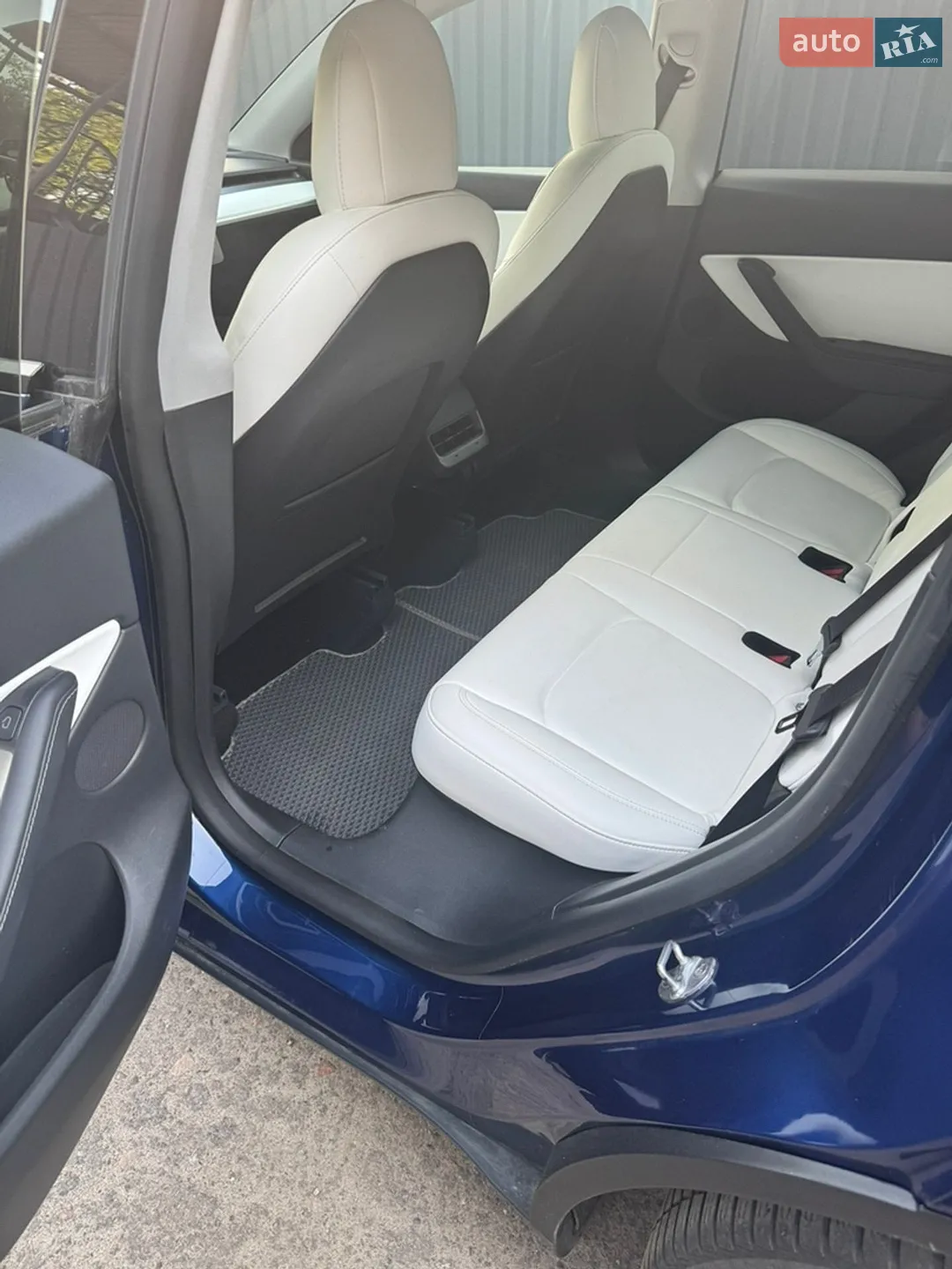 2021 Tesla Model Y - мініатюра 5