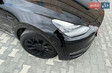 Внедорожник / Кроссовер Tesla Model Y 2021 в Львове