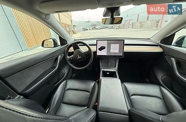 Внедорожник / Кроссовер Tesla Model Y 2021 в Львове