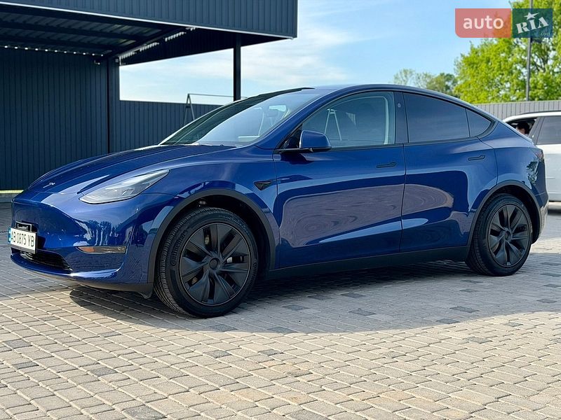 Внедорожник / Кроссовер Tesla Model Y 2024 в Виннице