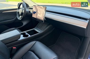 Внедорожник / Кроссовер Tesla Model Y 2024 в Виннице